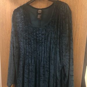Vintage Velor Women’s Dress (shoulder pads!)
